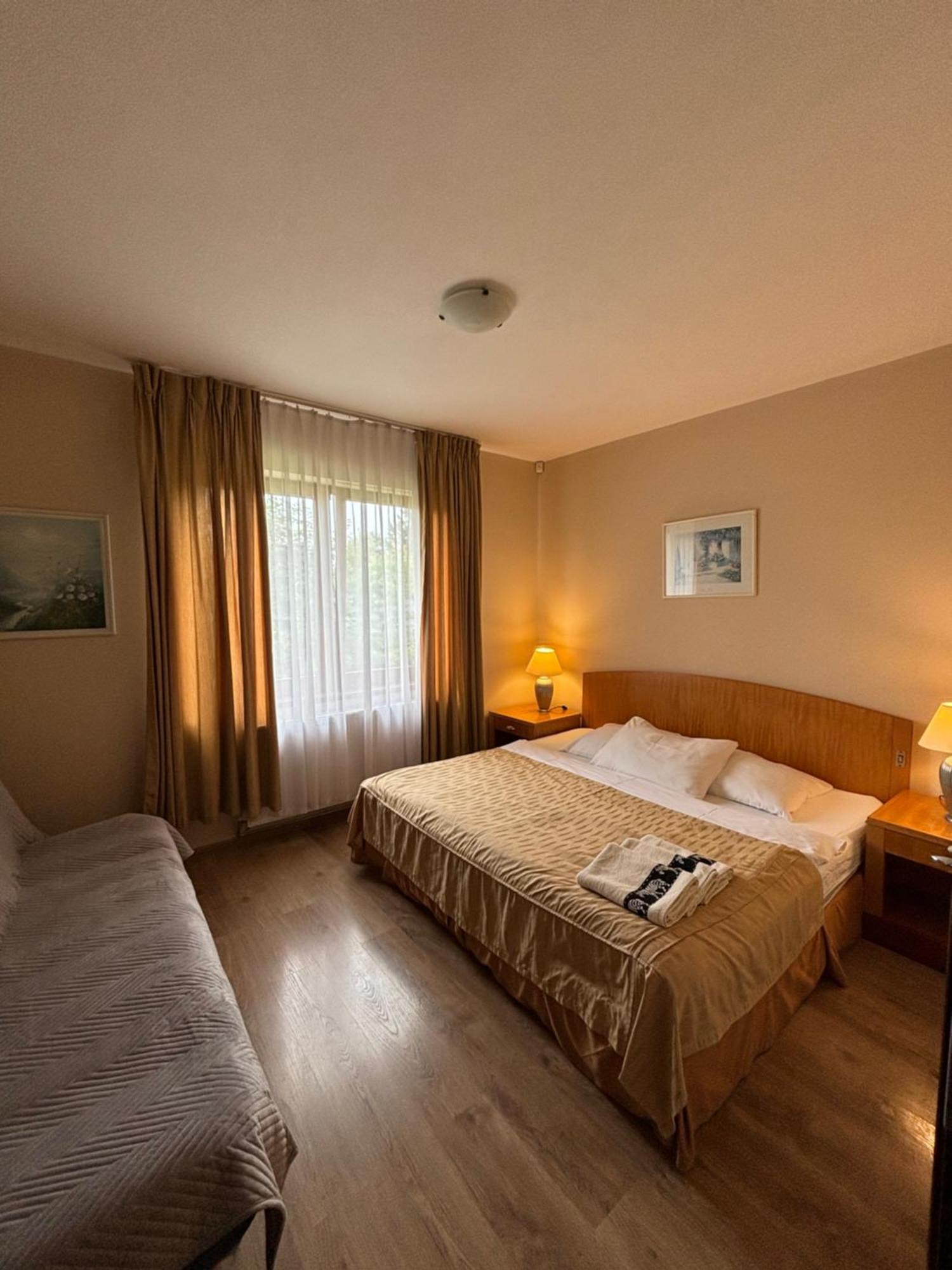 Appartement Wisniowy Sad à Kudowa-Zdrój Extérieur photo